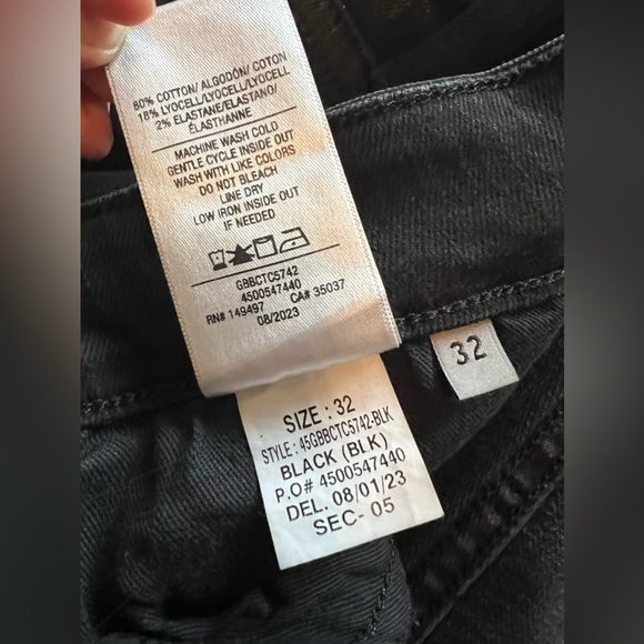 68-NWOT- JOE'S $228 Women's Black Coated High Rise Boot Cut Jeans size 32 - Picture 8 of 8